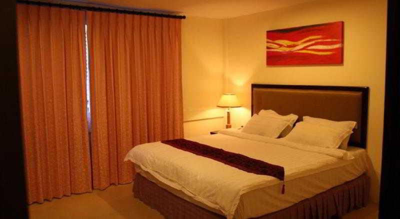 Yes O'Tel Pattaya By Benya Hotel Exterior photo