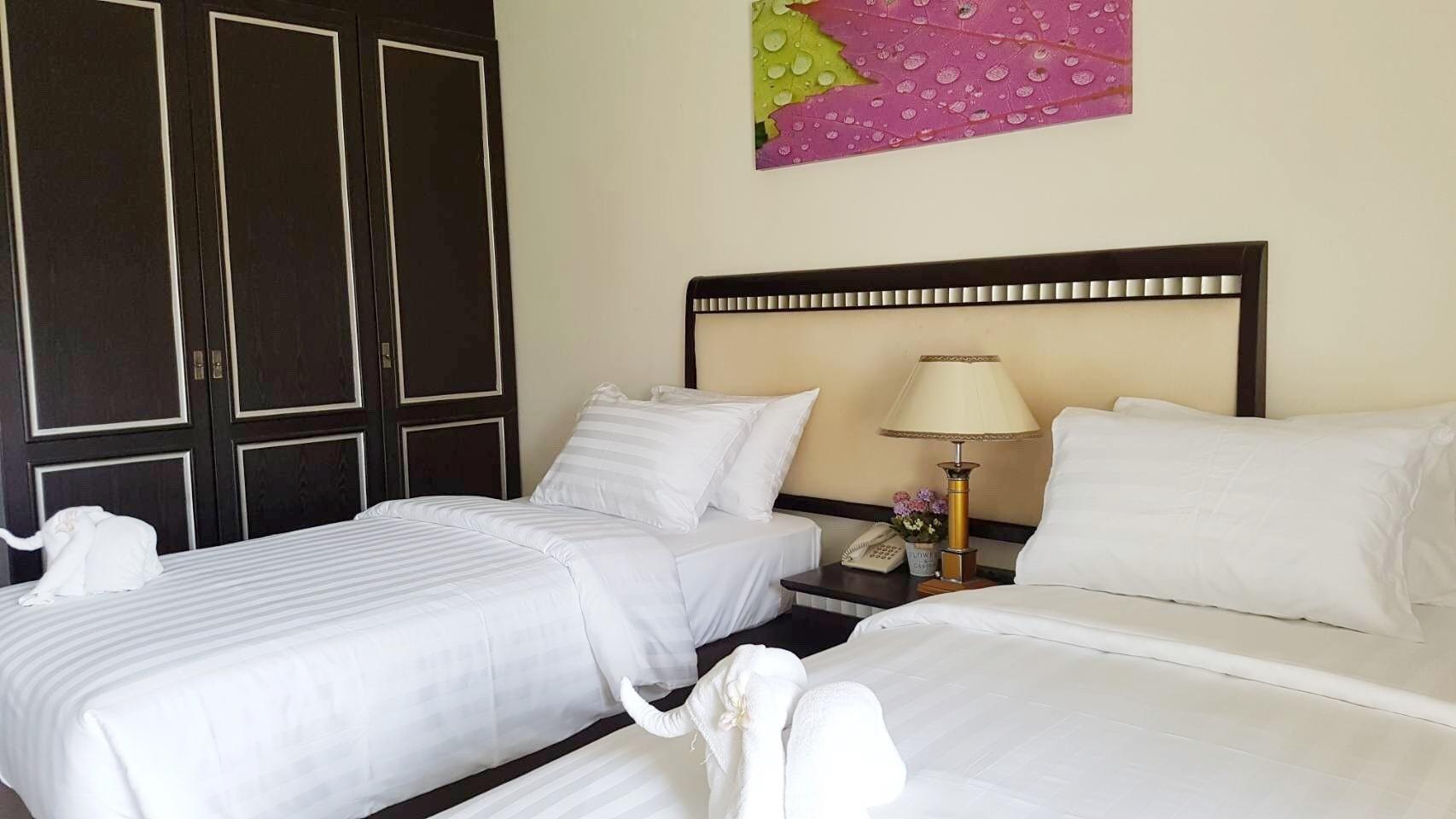 Yes O'Tel Pattaya By Benya Hotel Exterior photo