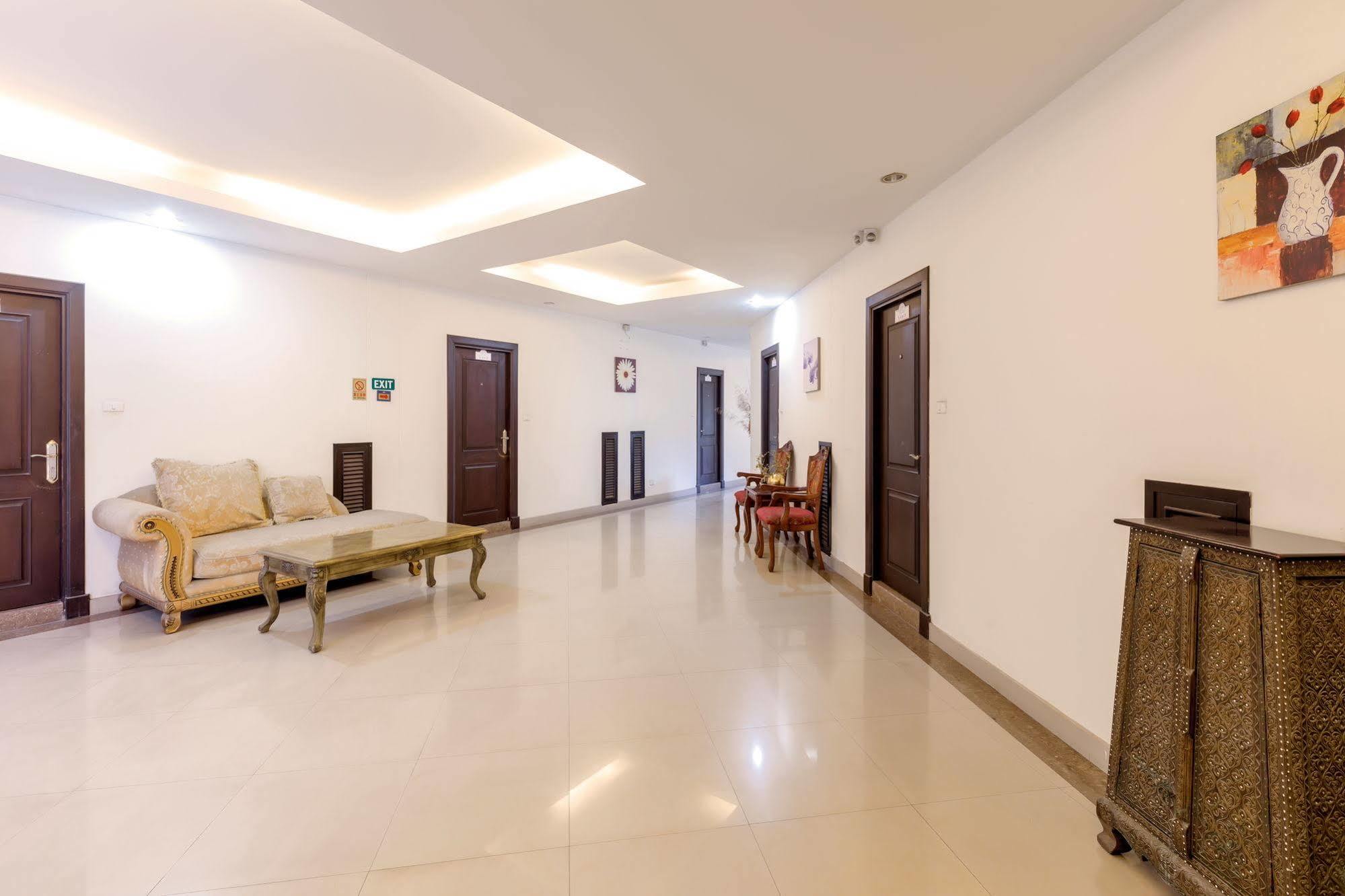 Yes O'Tel Pattaya By Benya Hotel Exterior photo