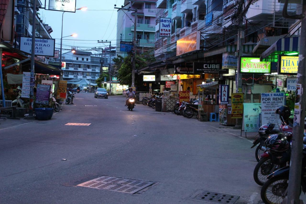 Yes O'Tel Pattaya By Benya Hotel Exterior photo